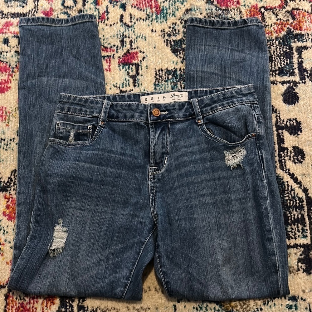 Denim Co. Women’s Distressed Denim Jean size 8